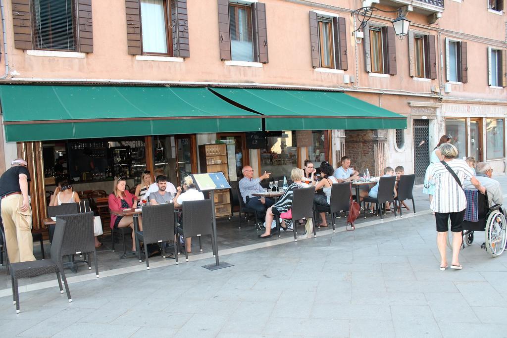 Appartamento Calle Dei Preti Venedig Exteriör bild