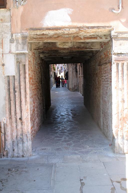 Appartamento Calle Dei Preti Venedig Exteriör bild