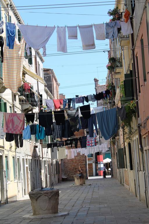 Appartamento Calle Dei Preti Venedig Exteriör bild