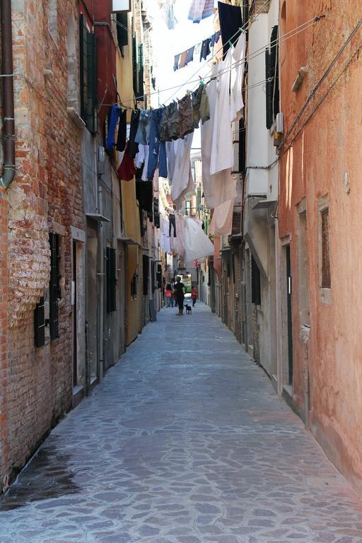 Appartamento Calle Dei Preti Venedig Exteriör bild